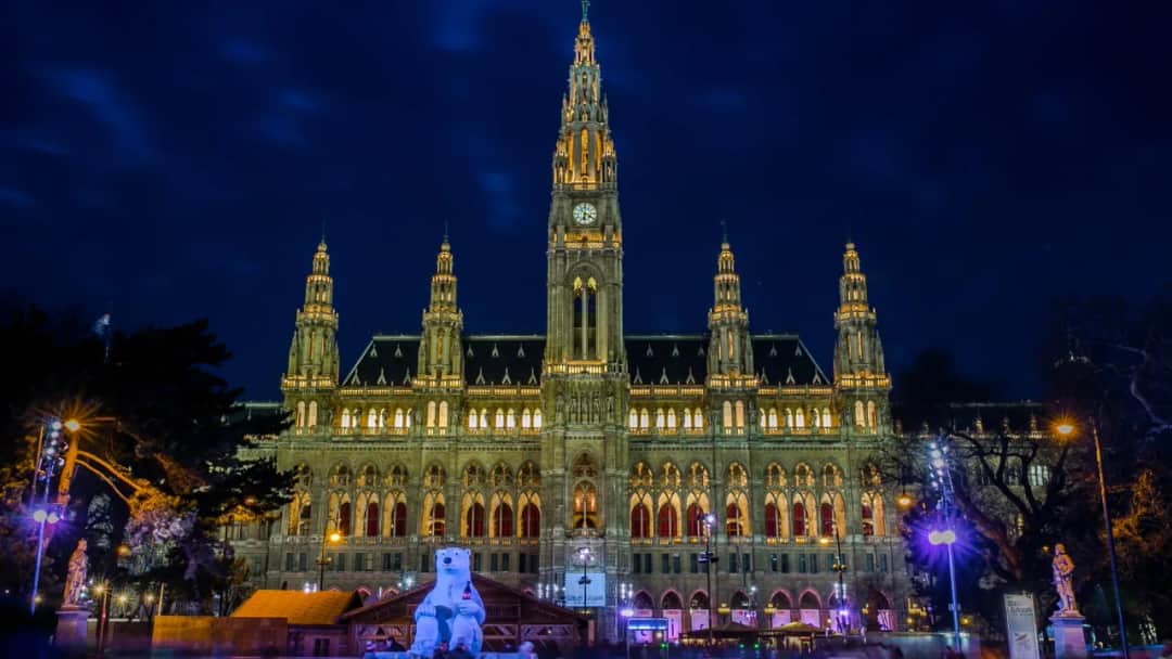 Gdzie kupić pamiątki w Wiedniu? Odkryj najlepsze miejsca i produkty